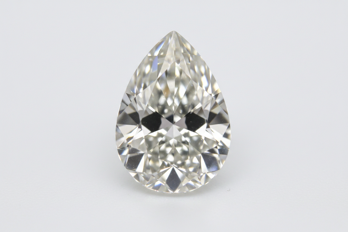 Pear Moissanite