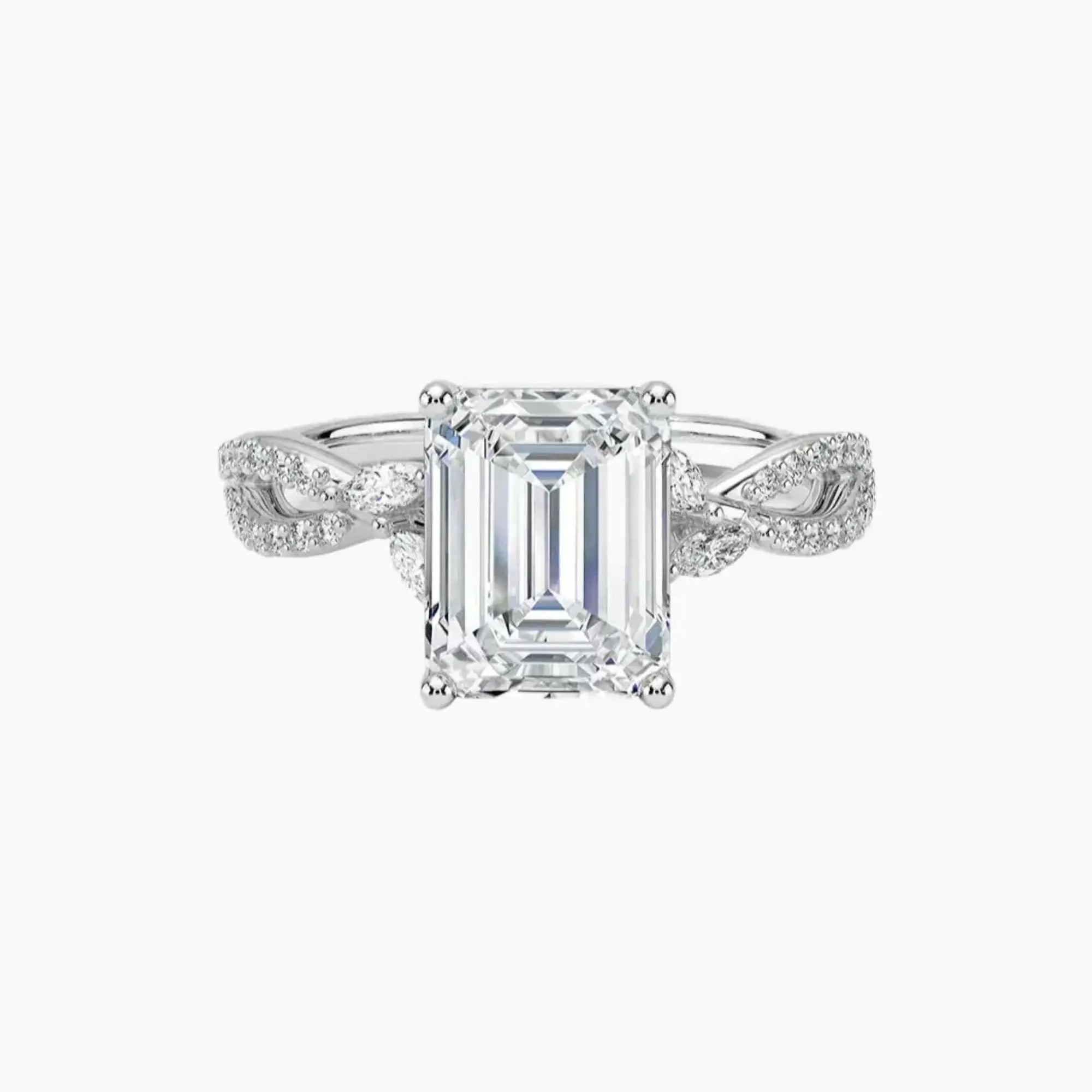 Aria Luxe 4.5 Carat Emerald Cut Solitaire Lab Grown Diamond Ring in 14K Yellow Gold - View 4