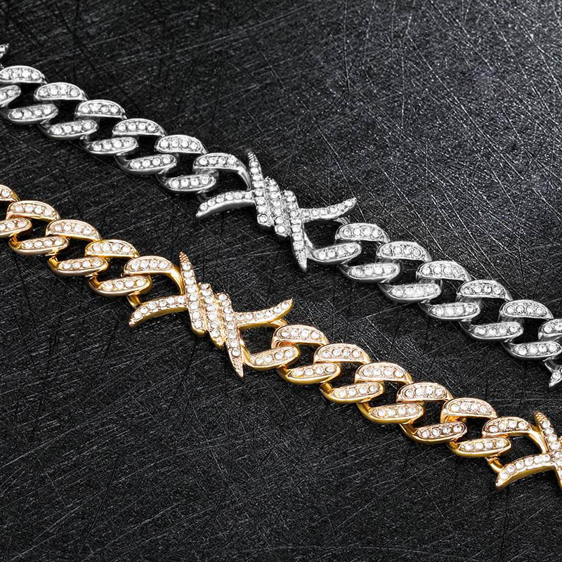 Enchanting Chain Moissanite 10mm Iced Cuban Barb Wire Chain