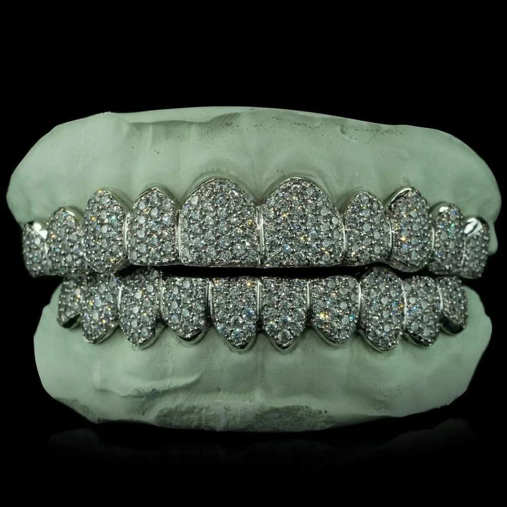 Real Moissanite Round Moissanite Teeth Grillz